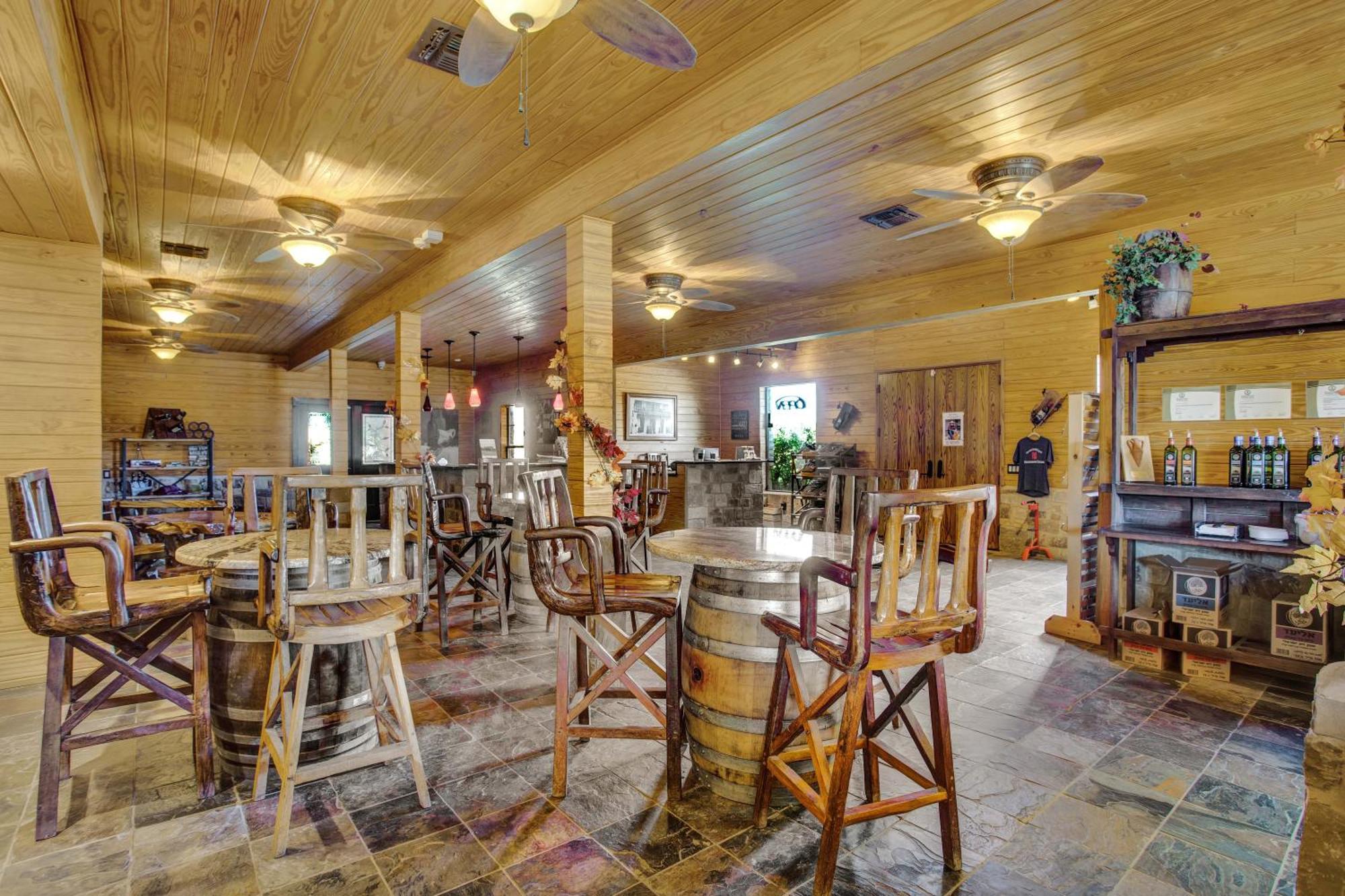 Pecan Cabin Fredericksburg Exterior photo
