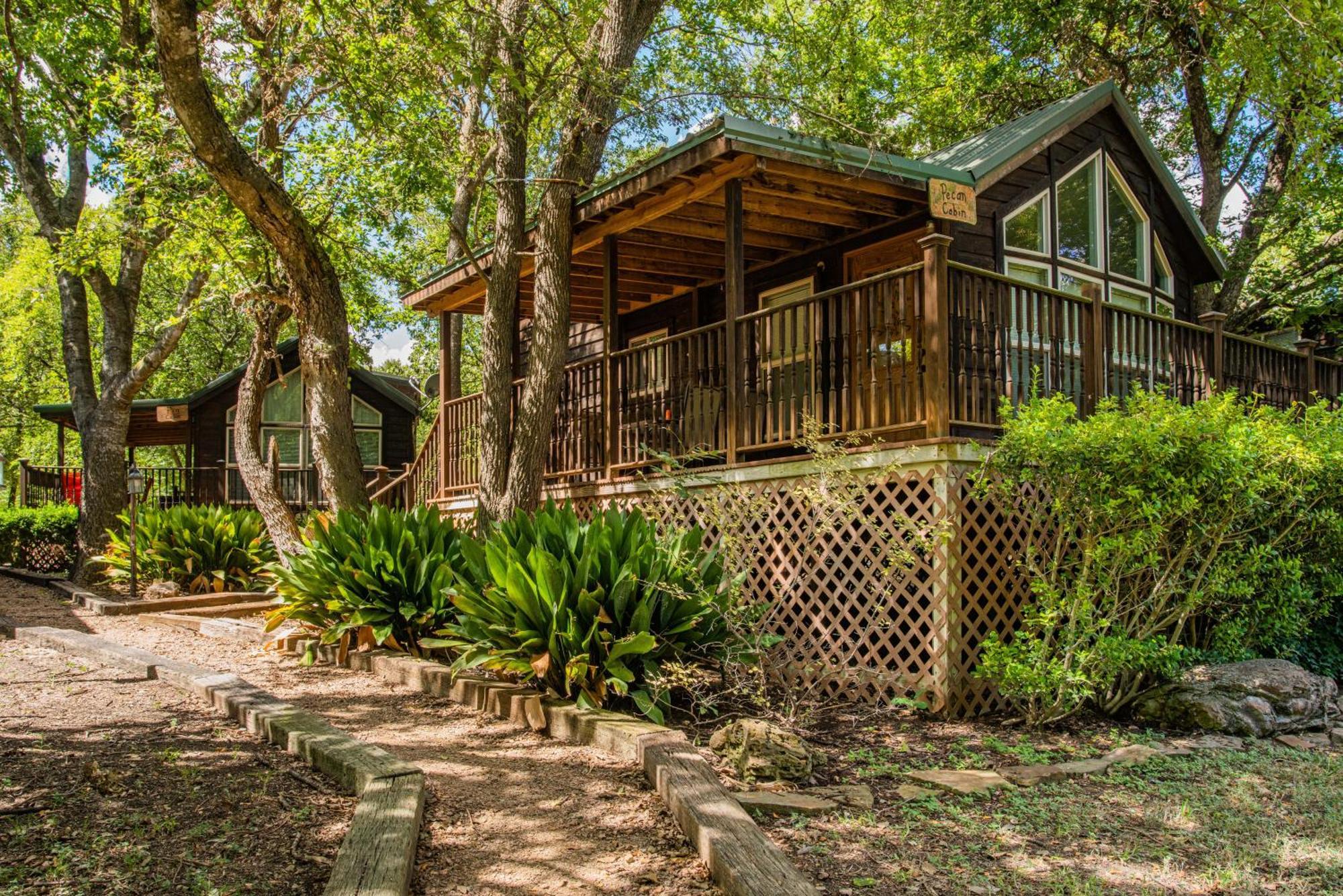Pecan Cabin Fredericksburg Exterior photo